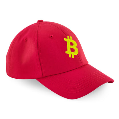 Bitcoin-Cap bestickt mit dem Bitcoin-Symbol B